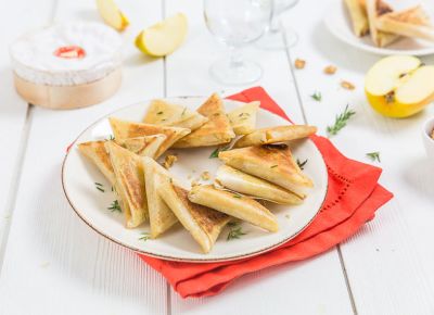 Samoussas pommes camembert