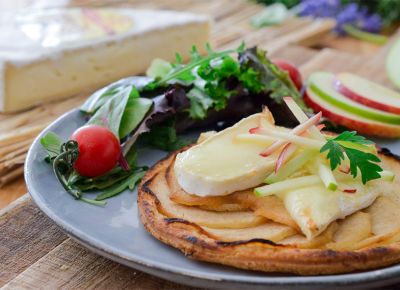 recette-tarte-pomme-brie-emilien-fromages