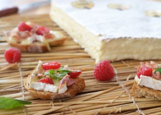 recette-brie-de-meaux-tartine-pepites-2-noisette